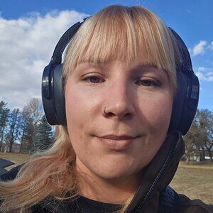 Meet your Posher, Natasha